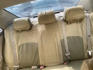 Toyota Camry LE 4dr Sedan (2.4L 4cyl 5A) 2009 Gold