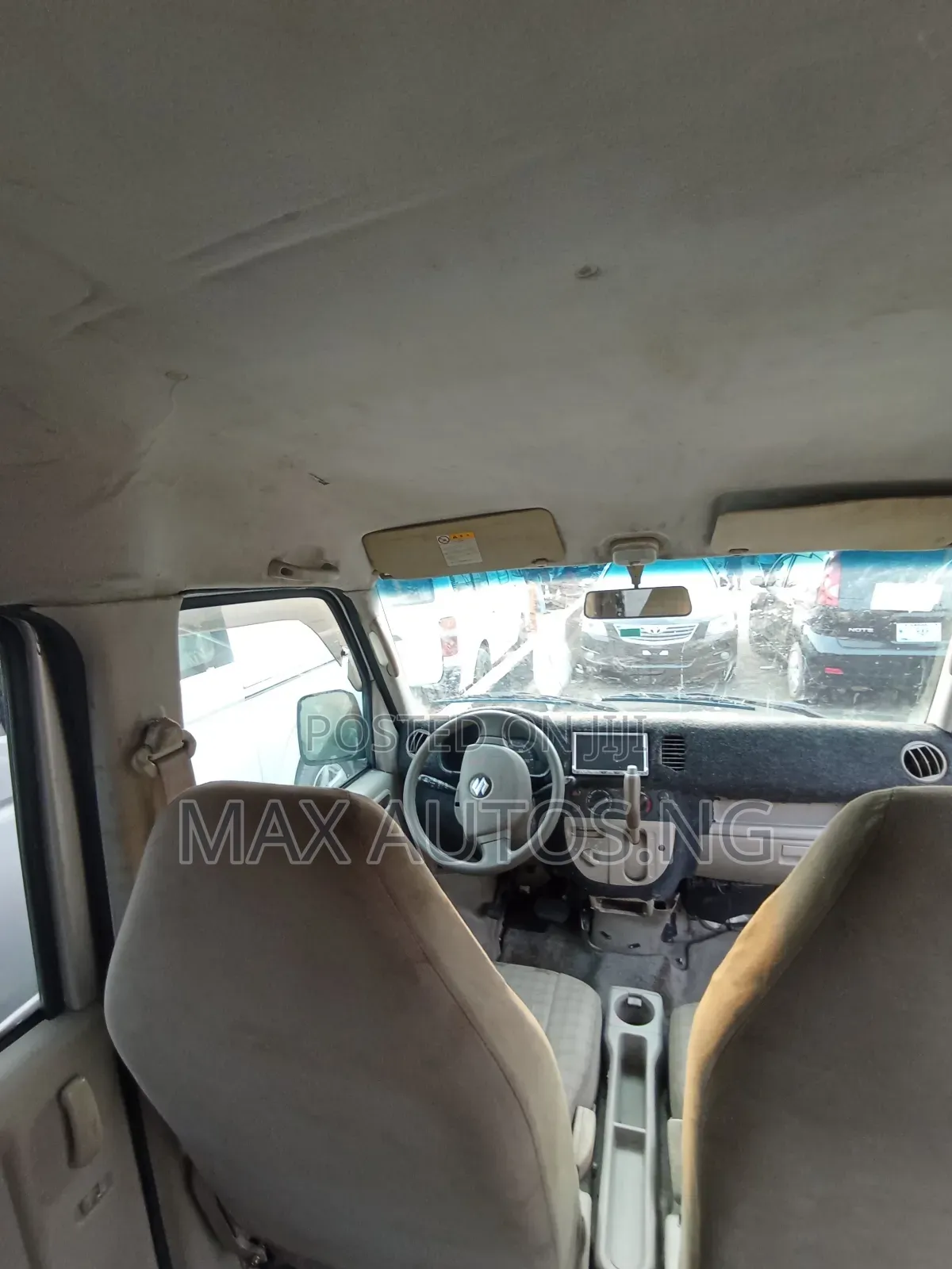 Suzuki APV Minibus 2010 Silver