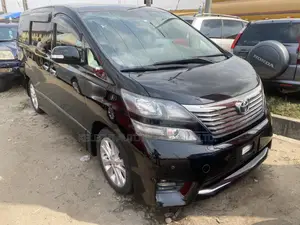 Toyota Vellfire 2013 Black