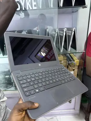 Laptop HP Stream 11 4GB Intel Pentium SSD 256GB