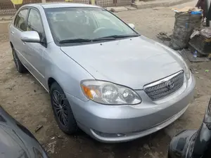 Toyota Corolla LE 2004 Silver
