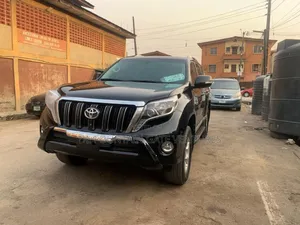 Photo - Toyota Land Cruiser Prado 2022 Black