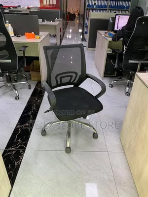 Office Chair With Swivel Leg