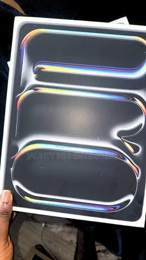 New Apple iPad Pro 13 (2024) 2 TB Black