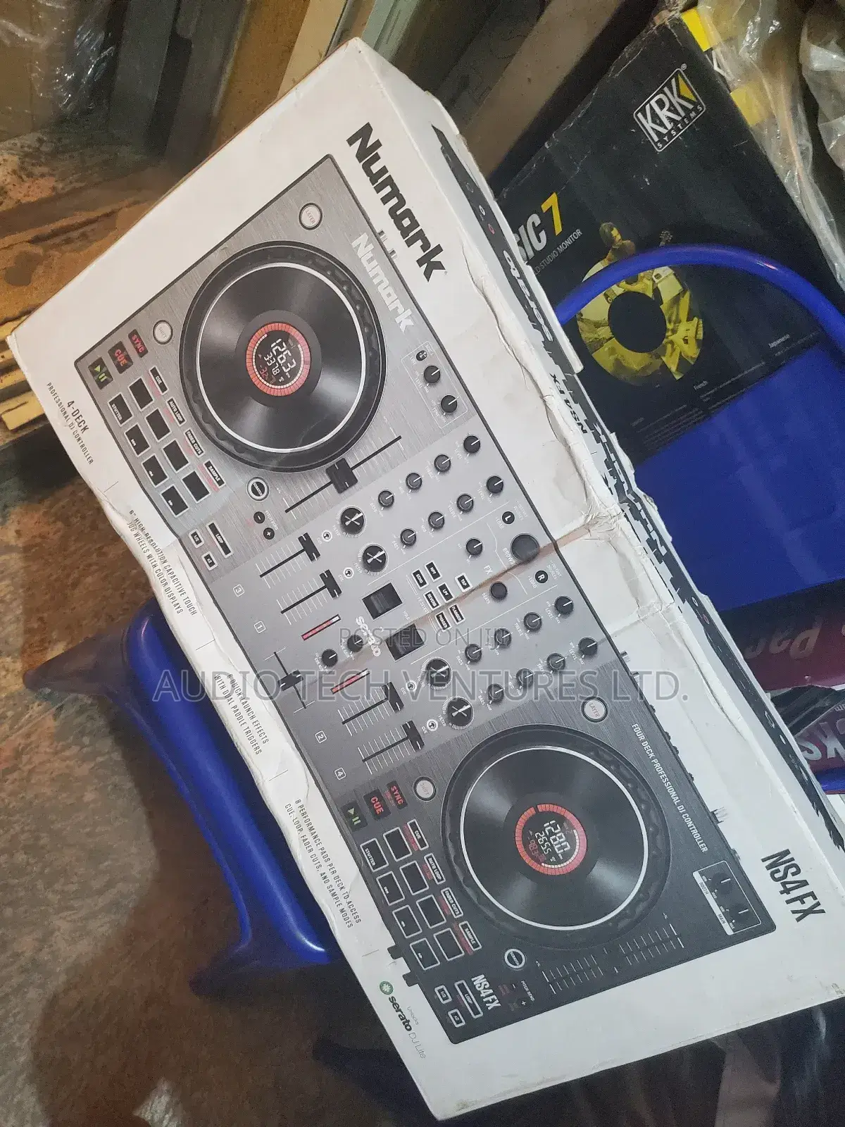 Numark DJ Controller Ns4fx