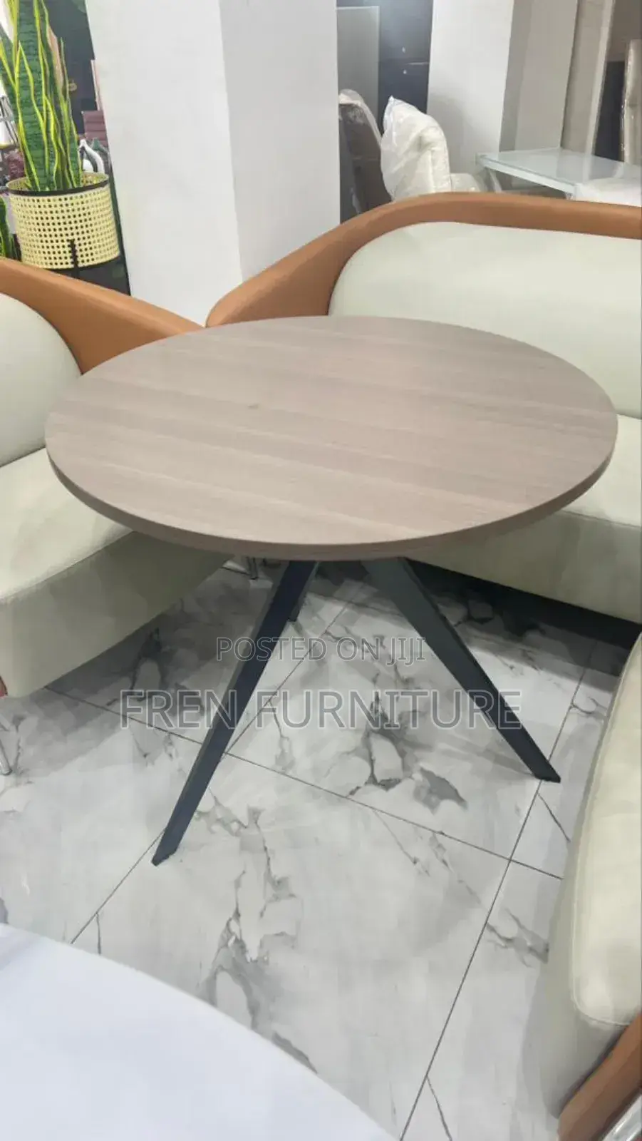 Imported Quality Centre Table With Wooden Top