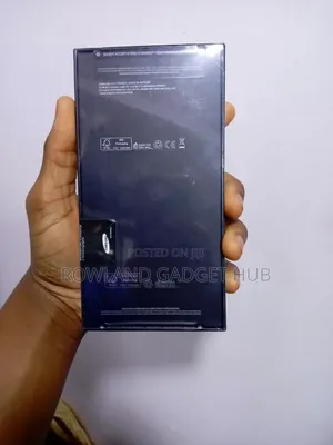 New Samsung Galaxy S24 Ultra 256 GB Purple