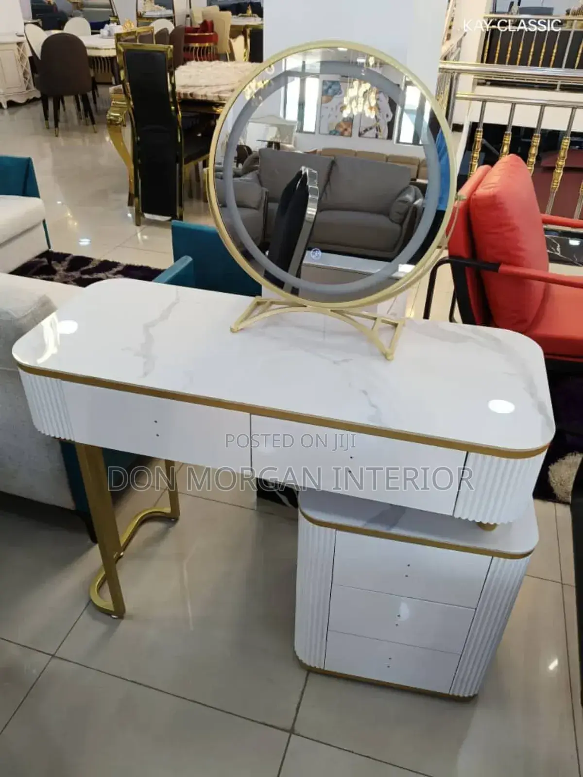 Dressing Console White
