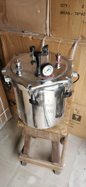 12 Liters Indian Autoclave