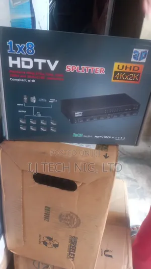 Photo - 8port HDMI Splitter 