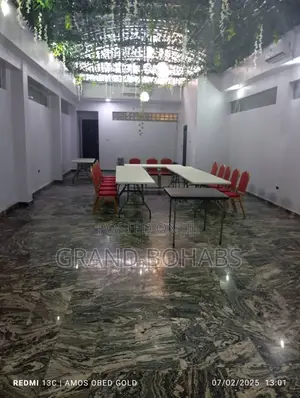 Floxy Hall
