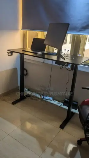 Adjustable Wooden Table