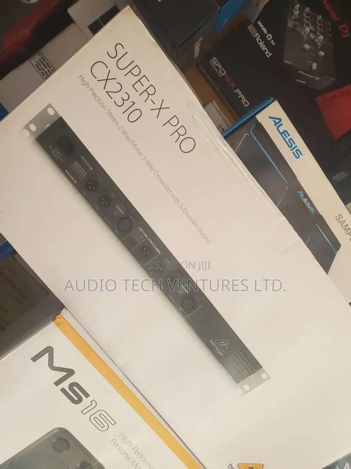 Behringer Super - X PRO Cx2310