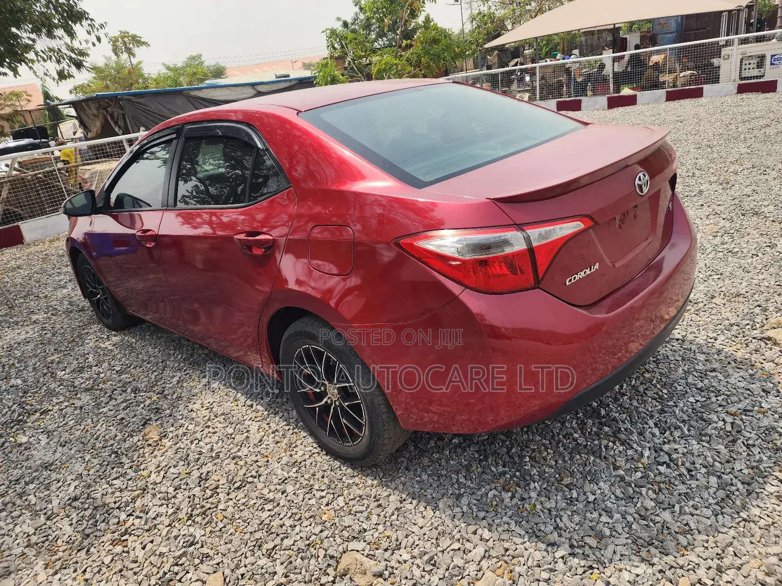 Toyota Corolla 2015 Red