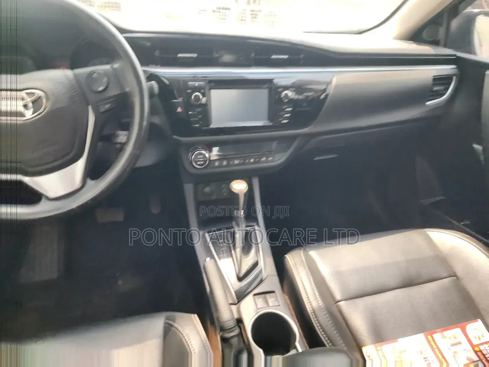 Toyota Corolla 2015 Red
