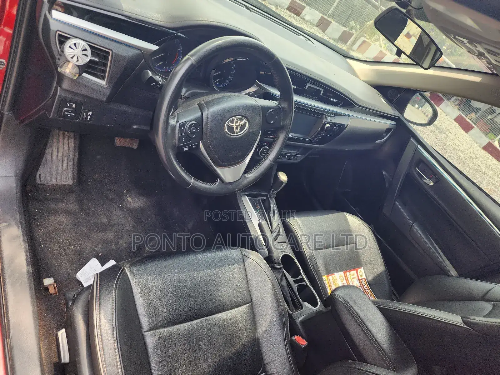 Toyota Corolla 2015 Red
