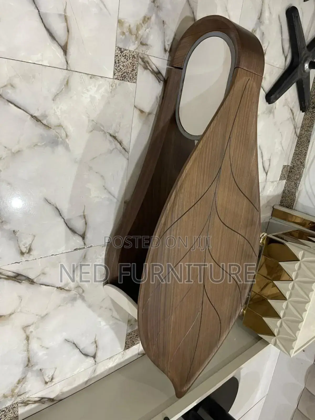 Imported Unique Centre Table