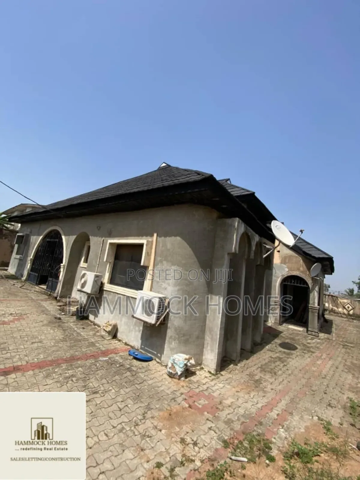 5bdrm Bungalow in Winners Way Ibadan, Basorun for sale