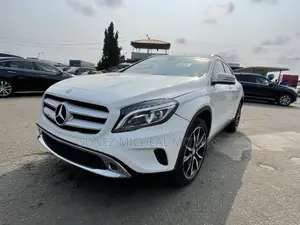 Mercedes-Benz GLA 250 2017 White