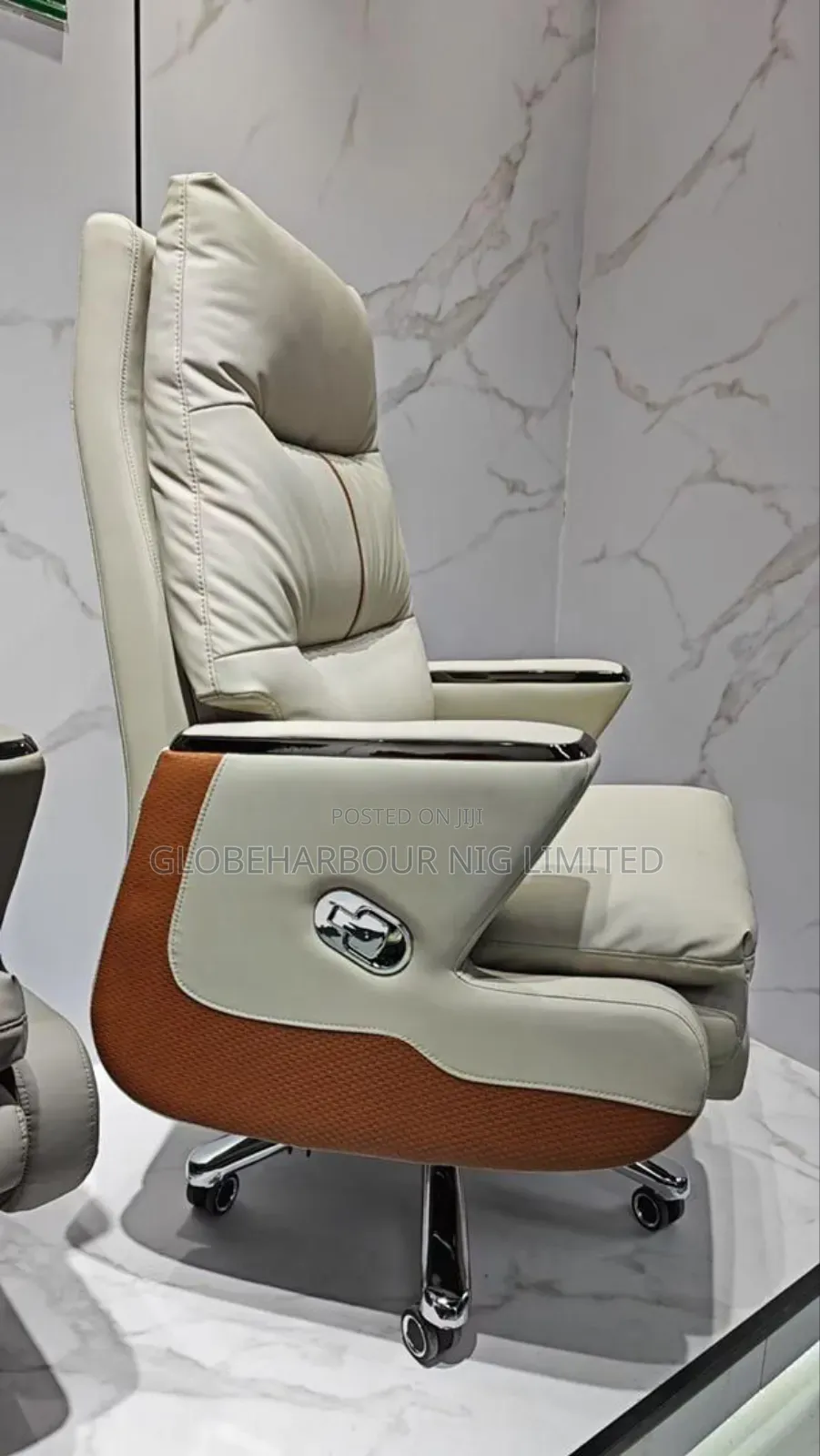 Luxury Massage Executive Chair