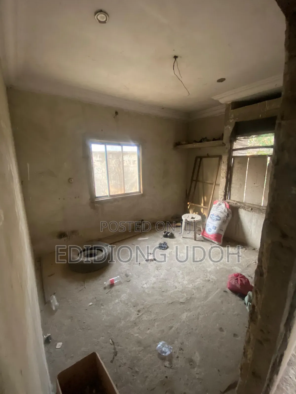 5bdrm Block of Flats in Nnung Oku, Uyo, Akwa for sale