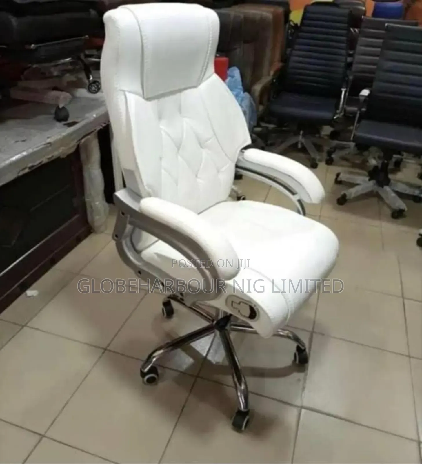 Luxury Executive Chair Relaxable