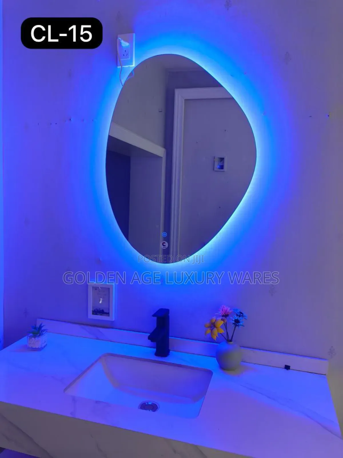 Arc LED Mirror With Three Lights