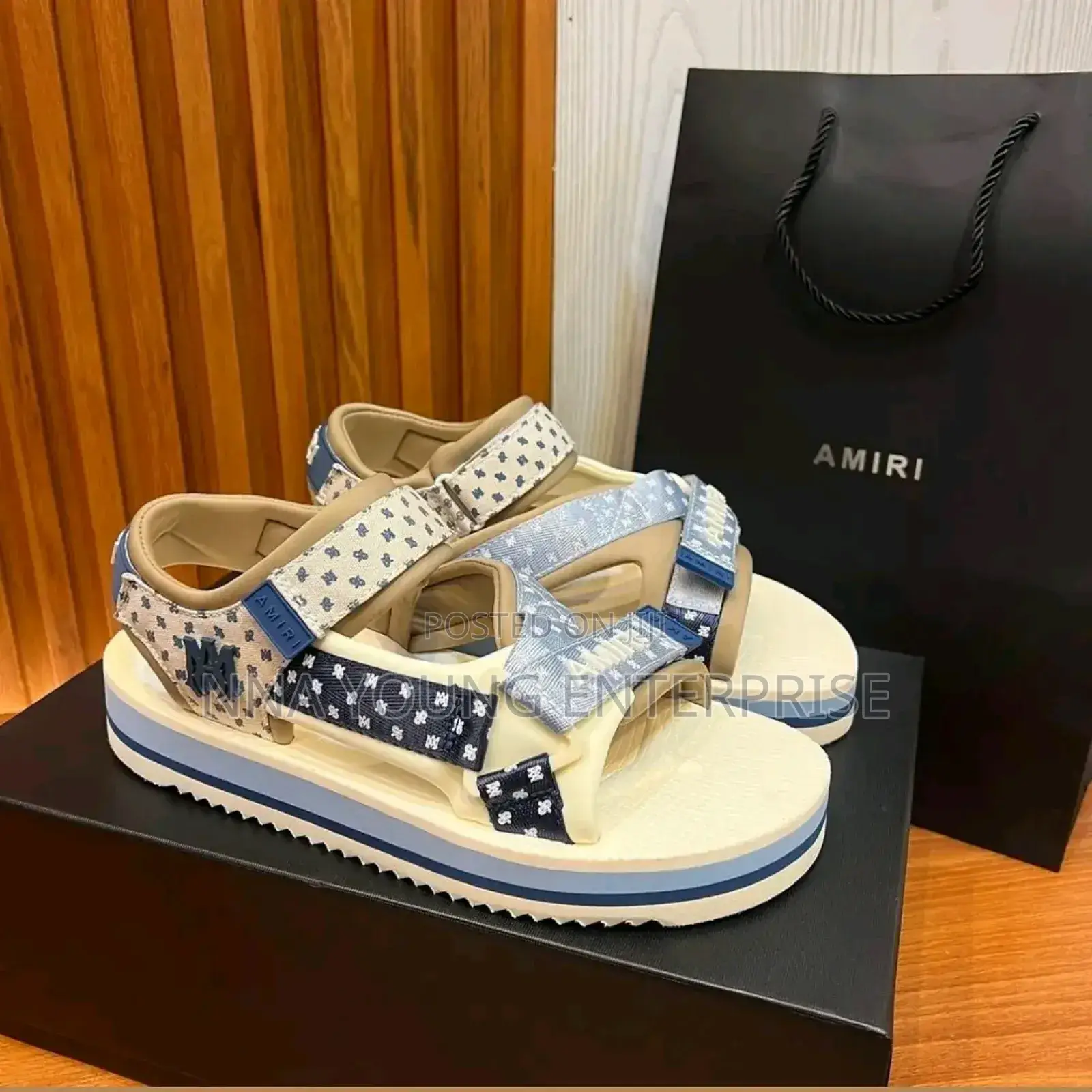 High Quality Sandals