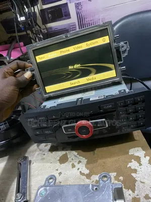 This Is Radio and Screan 013 Mercedes Benz
