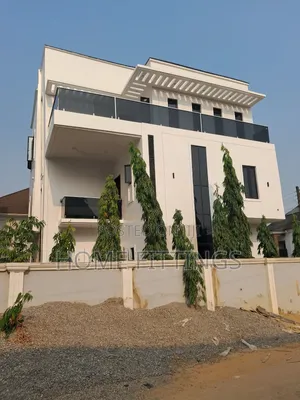 5bdrm Duplex in Oshorun Heritage, Kosofe / Kosofe for sale