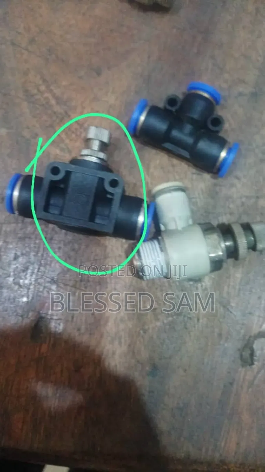 Air Hose Valve / Push in Valve