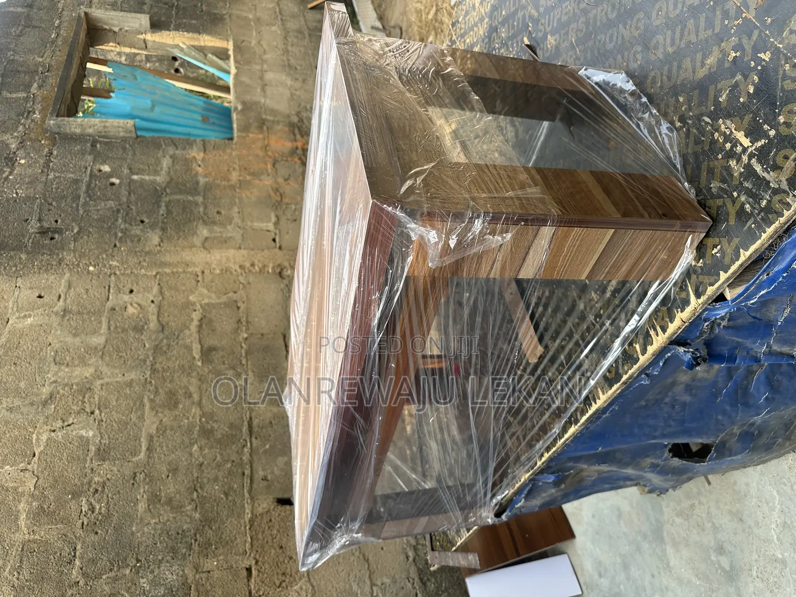 High Quality Center Table