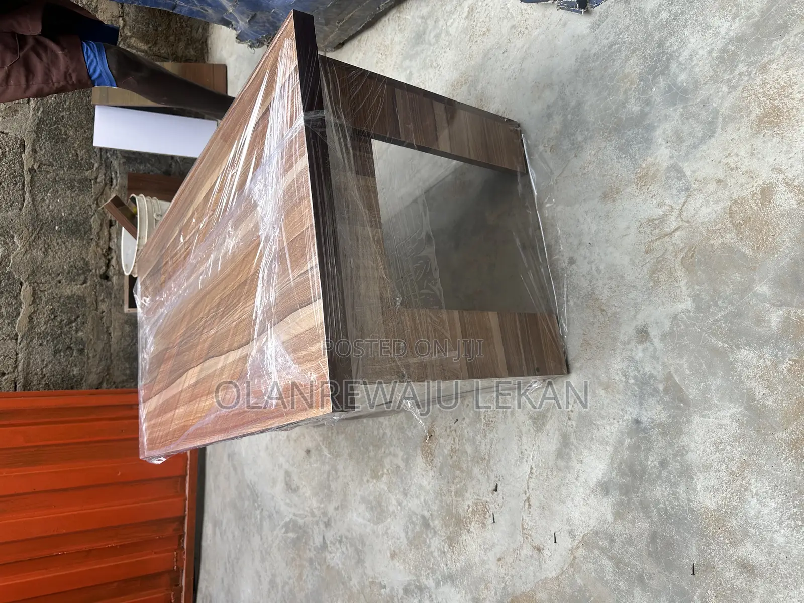 High Quality Center Table
