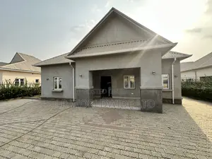 4bdrm Bungalow in Von Garden City, Lugbe District for sale