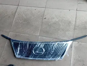 Front Grill Is250 2008 Model