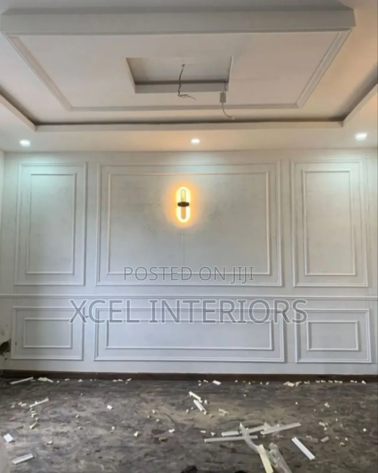 Wainscoting / Wall Cornice at 3800 Per Length