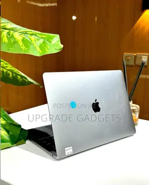 Laptop Apple MacBook Pro 2020 M1 8GB Intel Core I5 SSD 512GB