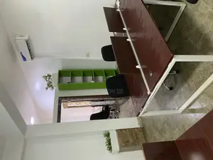 Fully Furnished Office Space