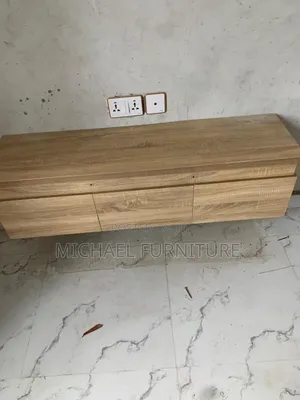 Durable and Sturdy Tv Console