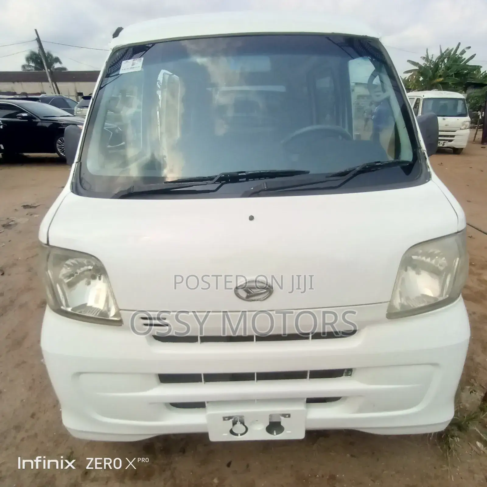 Daihatsu Hijet 2005 White