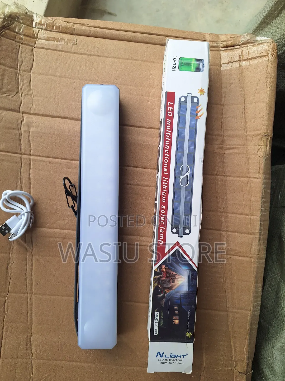 32cm Waterproof Solar Rechargeable Lamp