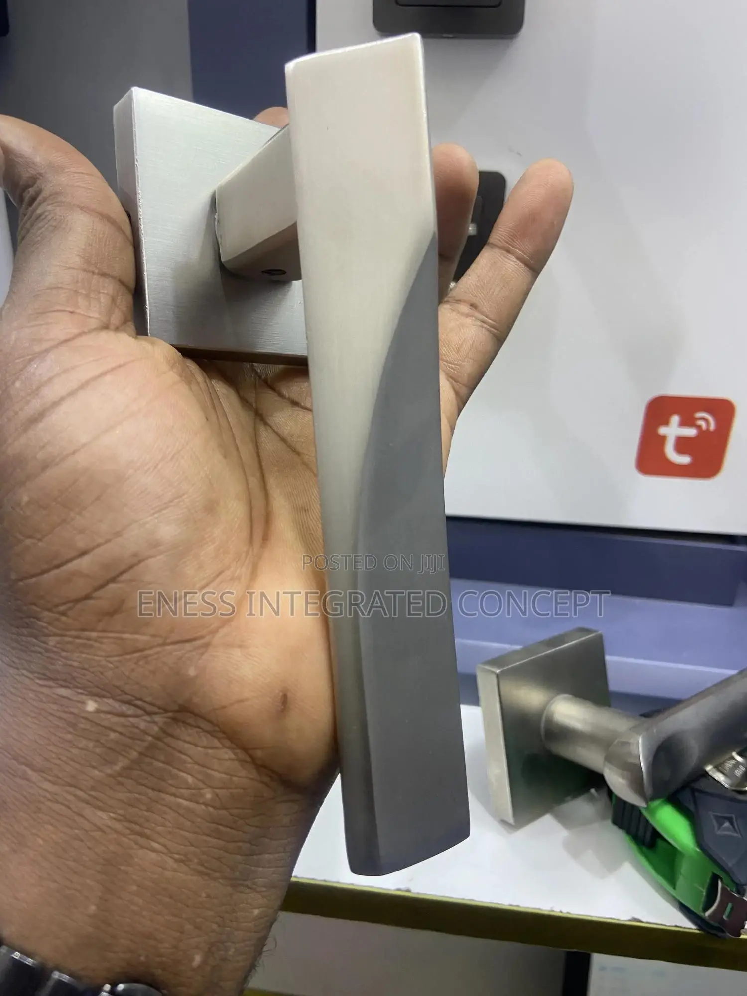 Quality Antirust Door Handle - Silver
