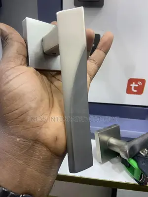 Quality Antirust Door Handle - Silver