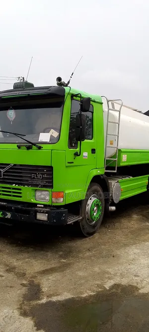 Volvo Diesel Meter Tank