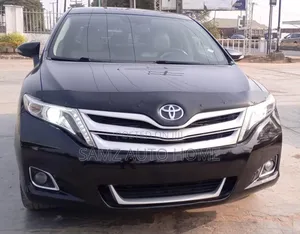 Photo - Toyota Venza Limited AWD V6 2013 Black