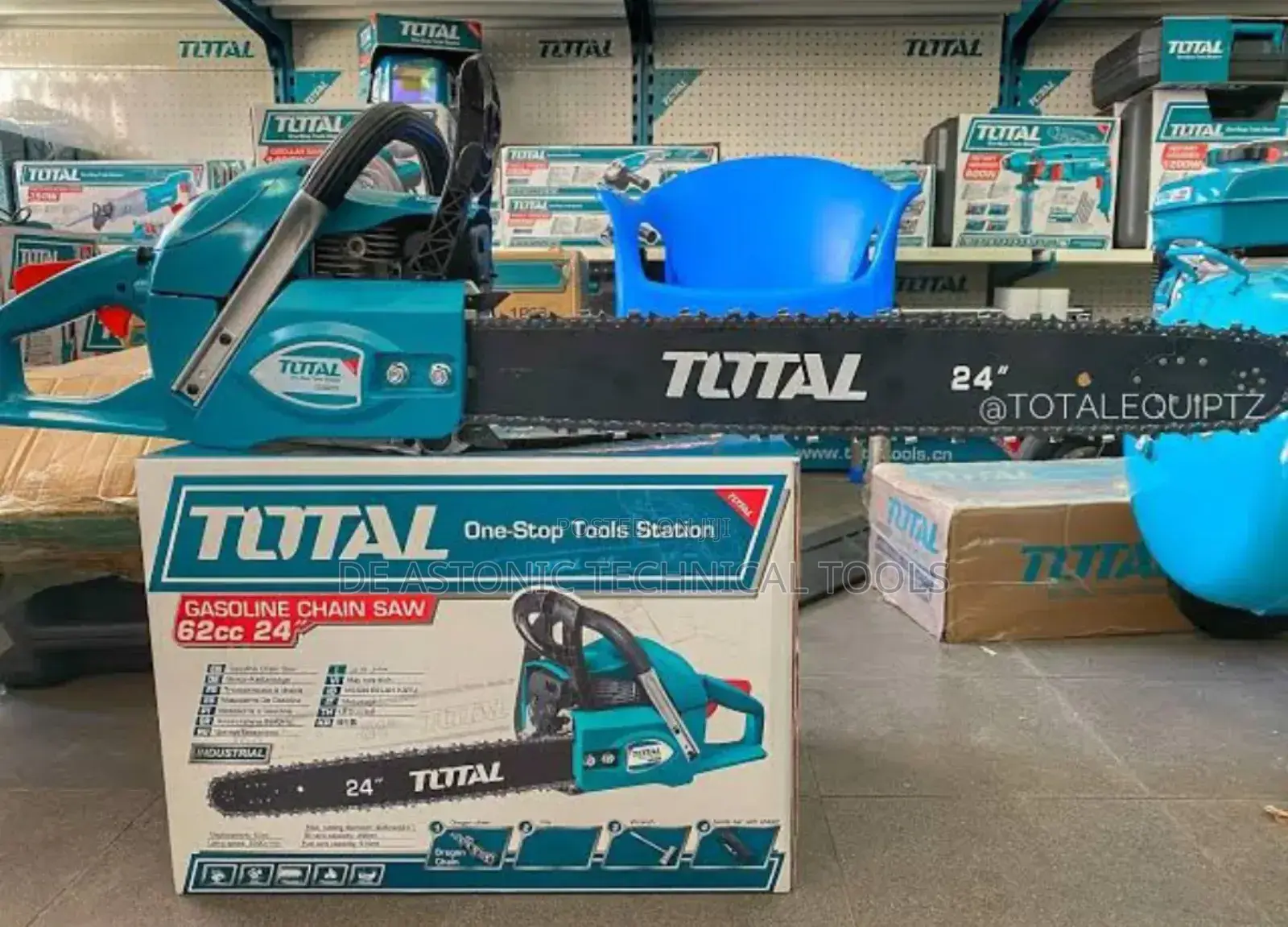 Total Gasoline Chainsaw