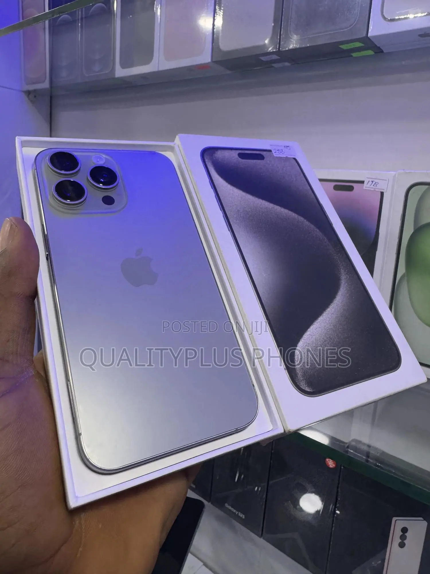 Apple iPhone 15 Pro Max 256 GB Silver