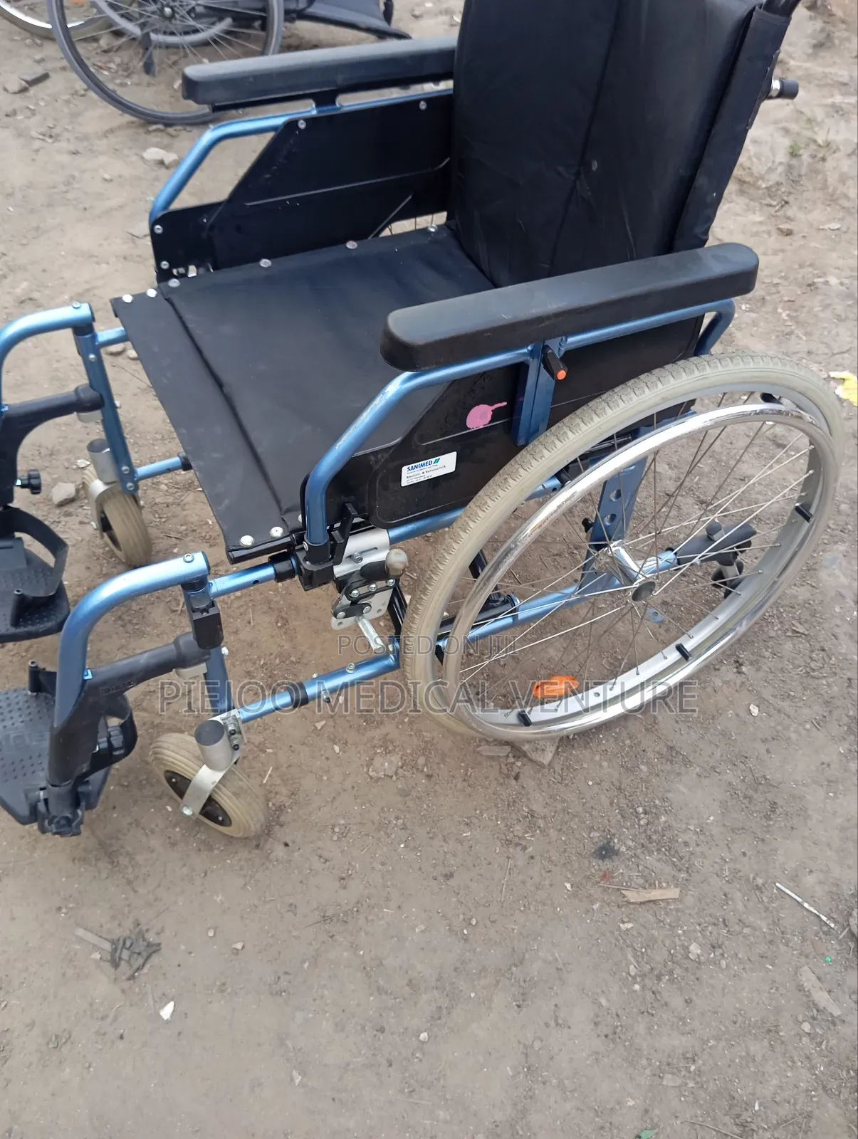 Foldable German Wheelchair