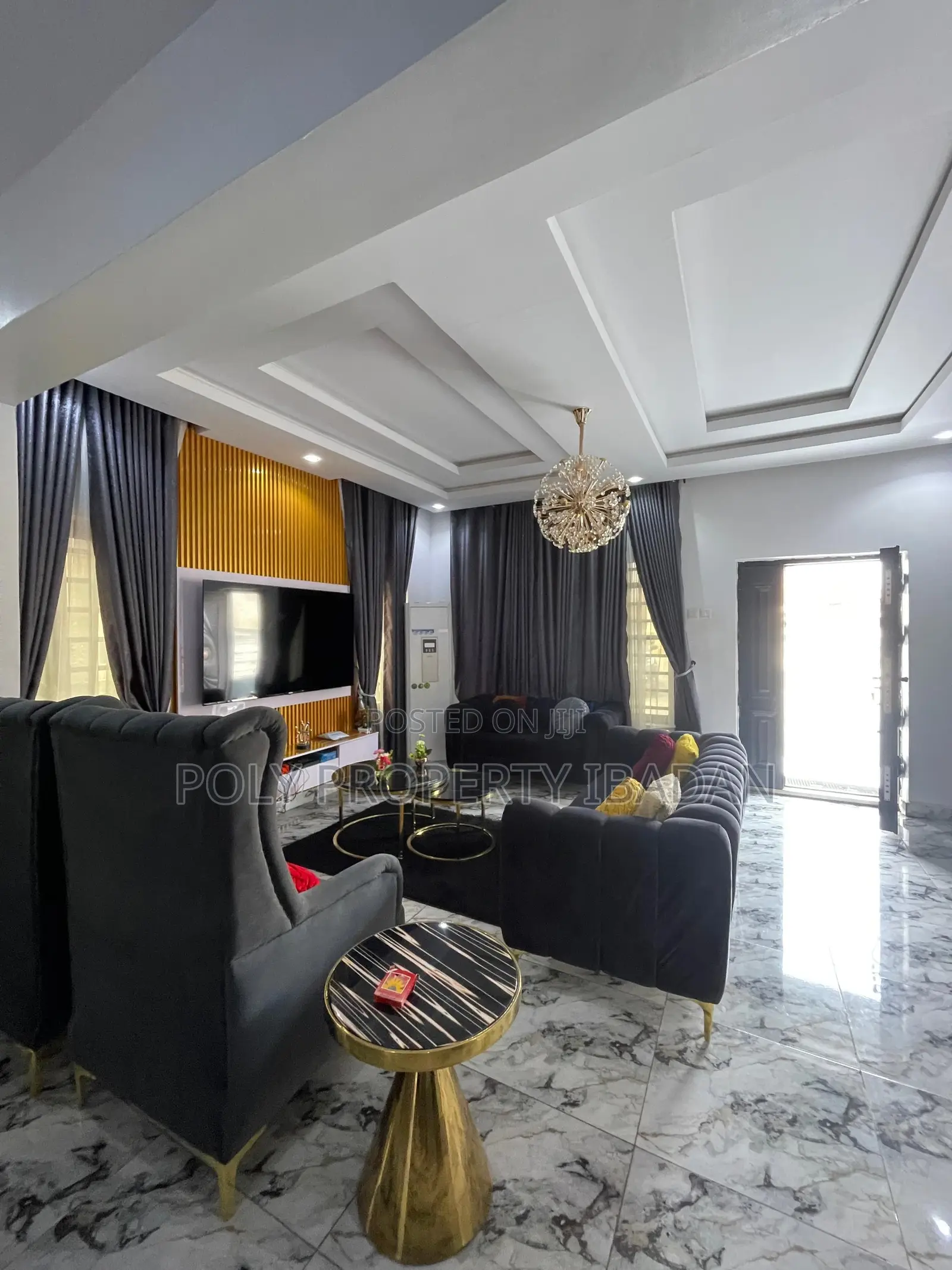 3bedroom Shortlet Apartment in Lere Adigun Gra