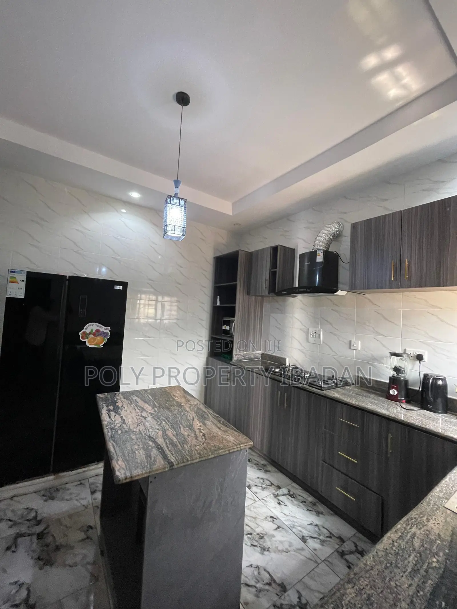 3bedroom Shortlet Apartment in Lere Adigun Gra